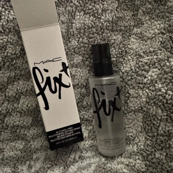 BNIB Mac Fix+ - Picture 2 of 3